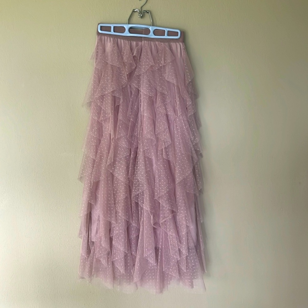 Dusty pink ruffled tulle midi skirt